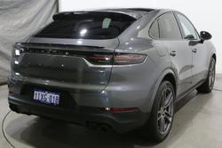 2022 Porsche Cayenne
