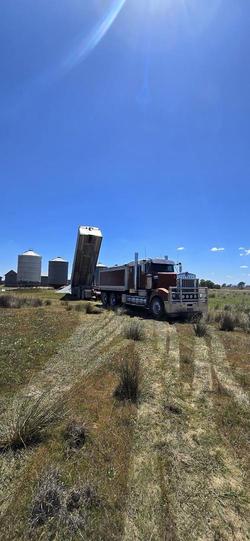 2018 Kenworth T909 T909 