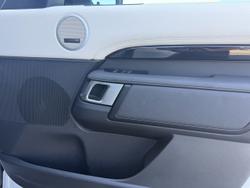 2023 Land Rover Discovery D300 R-Dynamic SE