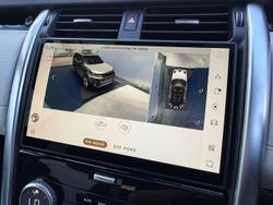 2023 Land Rover Discovery D300 R-Dynamic SE