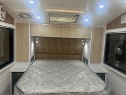2026 Wonderland RV Amaroo Quad Bunk