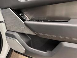 2018 Land Rover Range Rover Velar D300 HSE L560 MY18 AWD White