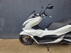2023 Honda PCX125 WHITE