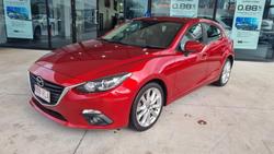 2015 Mazda 3 SP25