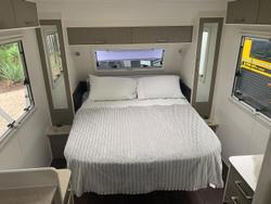 2014 New Age Caravans Oz Classic Slider