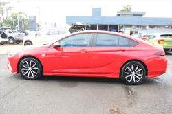 2017 Holden Commodore RS