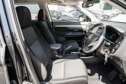 2018 Mitsubishi Outlander ES ADAS