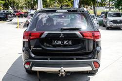 2018 Mitsubishi Outlander ES ADAS