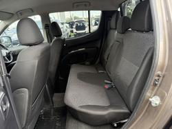 2015 Mitsubishi Triton