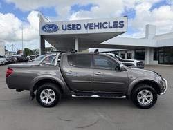 2015 Mitsubishi Triton