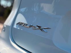 2023 Isuzu MU-X LS-M