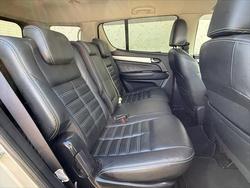 2017 Isuzu MU-X LS-T