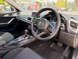 2017 Mazda 3 Neo