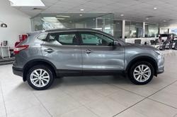 2017 Nissan QASHQAI ST