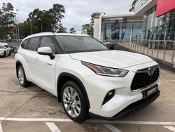 2022 Toyota Kluger Grande