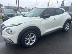 2022 Nissan JUKE ST+