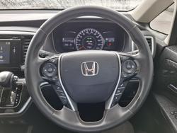 2019 Honda Odyssey VTi-L 5th Gen MY19 Platinum White