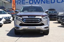 2022 Isuzu MU-X LS-T