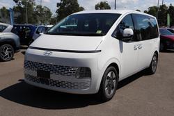 2025 Hyundai STARIA