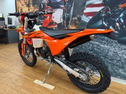 2026 Ktm 300 EXC ENDURO ORANGE