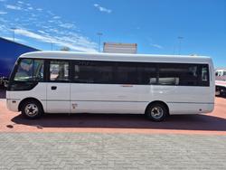 2009 Fuso Rosa 25 seat AUTO Deluxe Bus