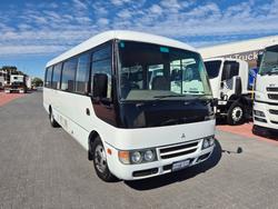 2009 Fuso Rosa 25 seat AUTO Deluxe Bus