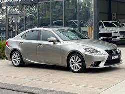 2014 Lexus IS 300h Luxury AVE30R Titanium Silver