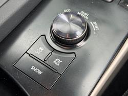 2014 Lexus IS 300h Luxury AVE30R Titanium Silver