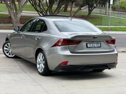 2014 Lexus IS 300h Luxury AVE30R Titanium Silver