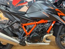 2025 Ktm 1390 SUPER DUKE R BLUE