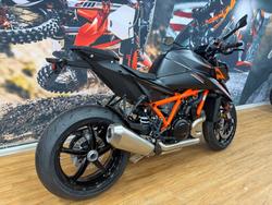 2025 Ktm 1390 SUPER DUKE R BLUE