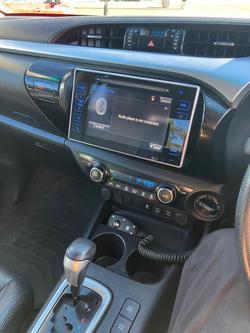 2020 Toyota Hilux SR5