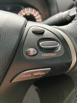 2018 Nissan Pathfinder ST-L