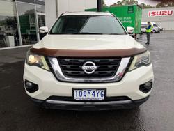 2018 Nissan Pathfinder ST-L