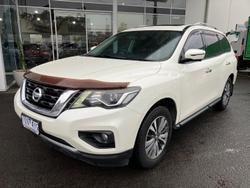 2018 Nissan Pathfinder ST-L