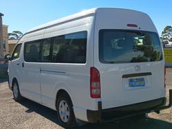 2005 Toyota Hiace Commuter TRH223R French Vanilla