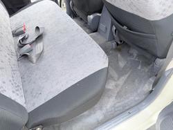 2003 Toyota Hilux SR5 KZN165R MY02 4X4 Dual Range French Vanilla