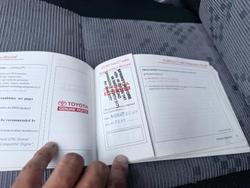 2003 Toyota Hilux SR5 KZN165R MY02 4X4 Dual Range French Vanilla