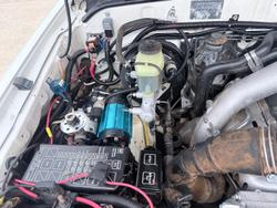 2003 Toyota Hilux SR5 KZN165R MY02 4X4 Dual Range French Vanilla