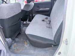 2003 Toyota Hilux SR5 KZN165R MY02 4X4 Dual Range French Vanilla