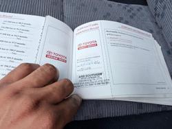 2003 Toyota Hilux SR5 KZN165R MY02 4X4 Dual Range French Vanilla