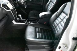 2020 Isuzu MU-X LS-T