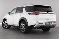 2022 Nissan Pathfinder Ti-L