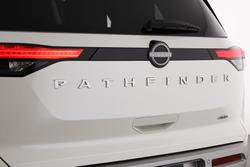 2022 Nissan Pathfinder Ti-L