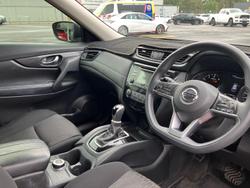 2017 Nissan X-TRAIL ST