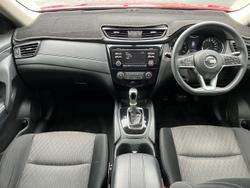 2017 Nissan X-TRAIL ST