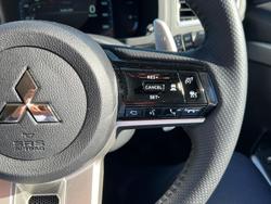 2024 Mitsubishi Pajero Sport Exceed