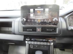 2026 Nissan Navara SL