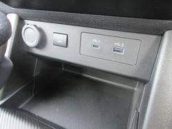 2026 Nissan Navara SL