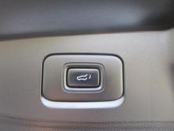 2022 Isuzu MU-X LS-T